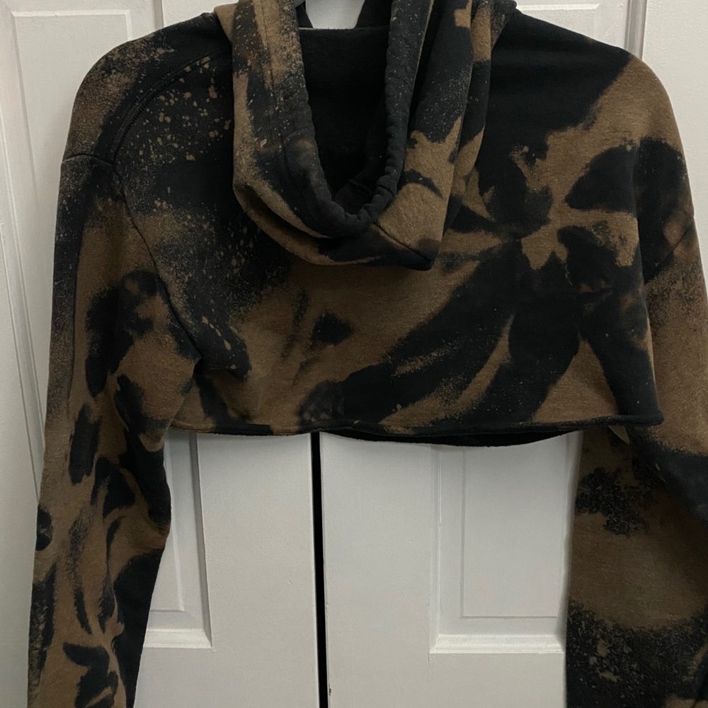 Bleached cropped hoodie